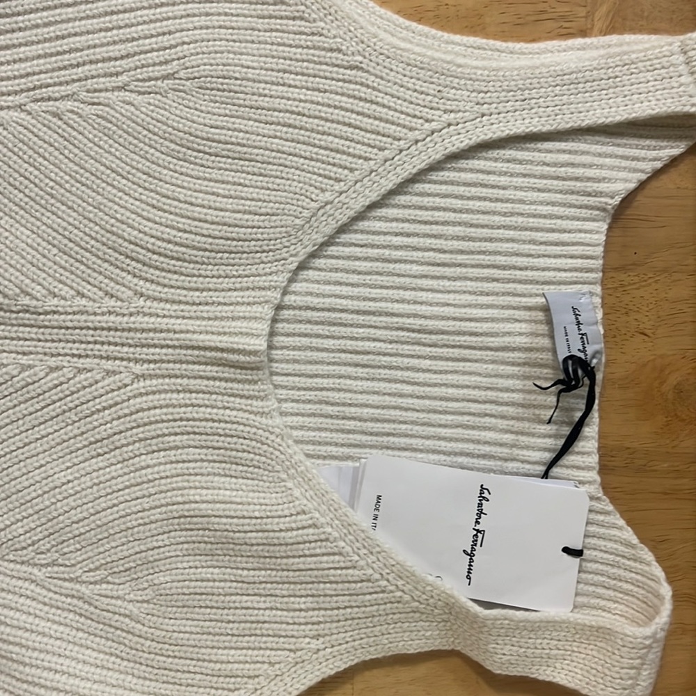 Brand new Salvatore Ferragamo Cashmere blend Tank Top sweater